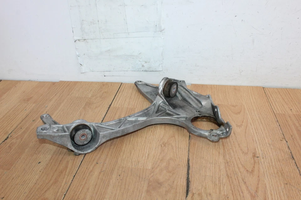 Ski-Doo Grand Touring 600 Ace 2020 polea accionada eje elevador soporte Foto 3 de 4