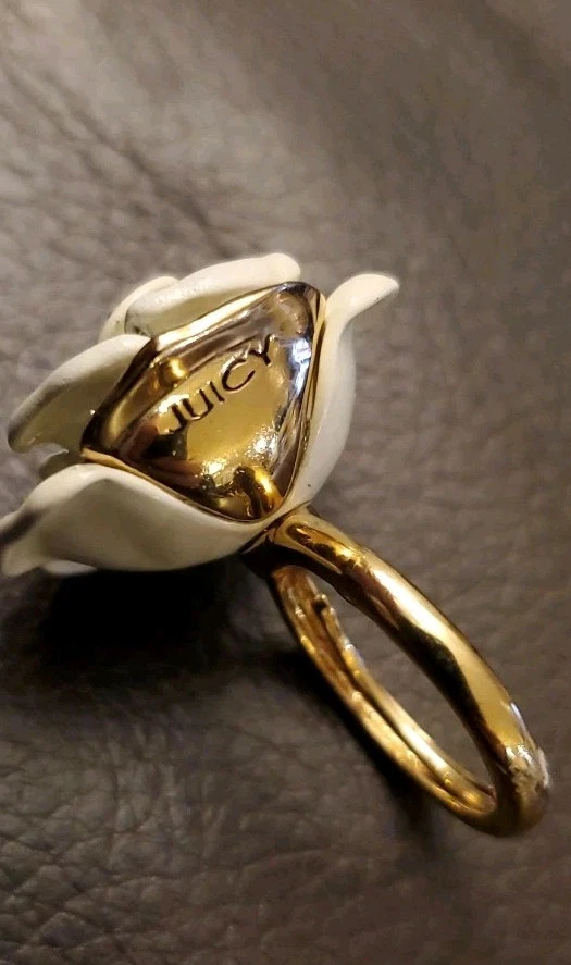 Anillo de colección JUICY COUTURE pavé blanco pétalos chapado en oro latón talla 6-8 Y2k  Foto 4 de 4