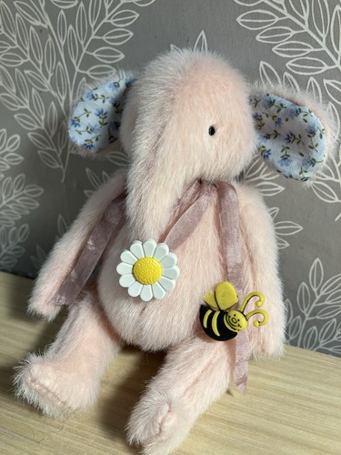 Hand Made Elephant Made In England 🏴 - Picture 8 of 10