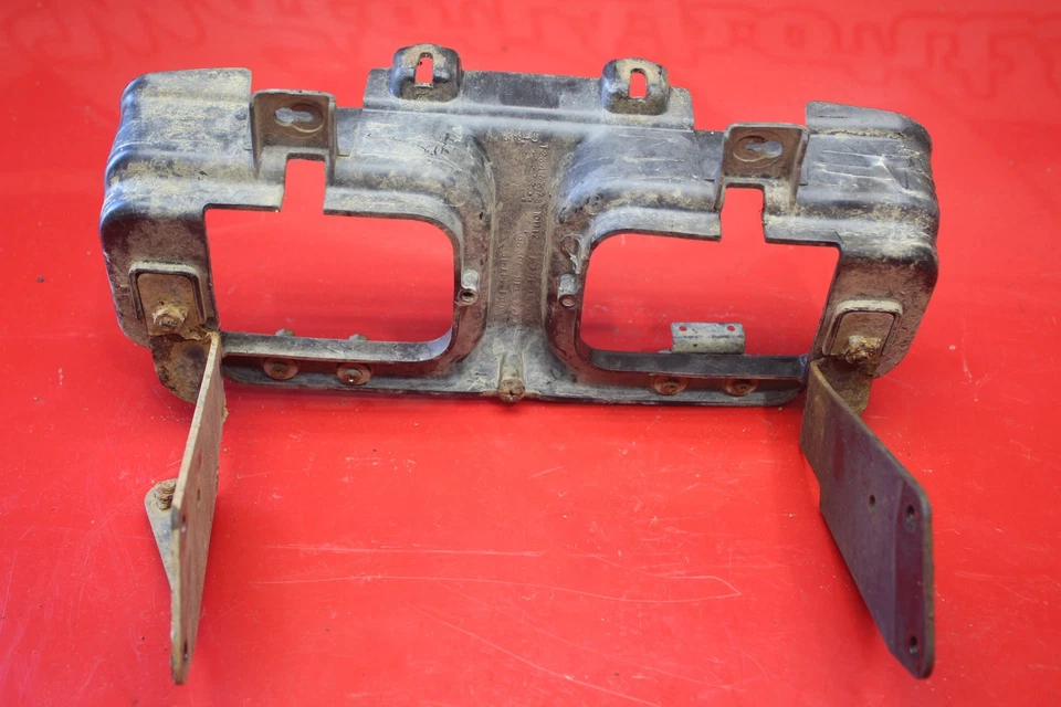 Honda Fourtrax 200 1992 faros parrilla carcasa 66300-HF1-670ZA Foto 3 de 4