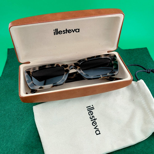 ILLESTEVA Wilson C4 White Tortoise Rectangular Sunglasses Italian Acetate Case