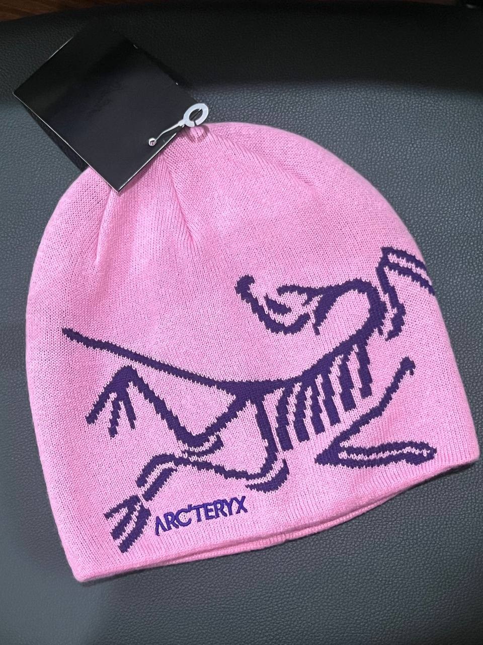 Arc'teryx Bird Head Toque Beanie - Pink Merino Wool Knit Winter Ski Hat - NWT