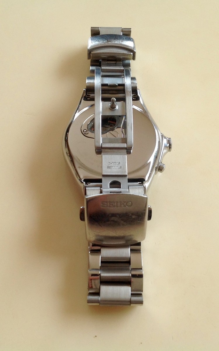 セイコーキネティック　5M42-0E60 SEIKO RARE MEN'S ARCTURA KINETIC 20 BAR DIVER SKH323P 5M42