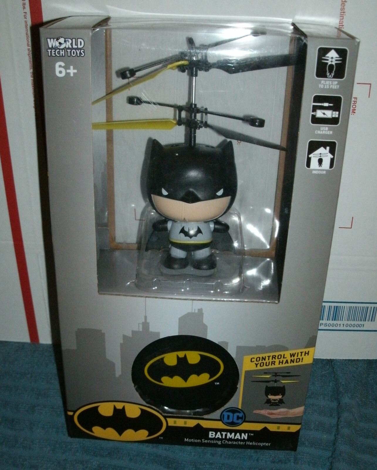 Batman Flying Figure Motion Sensing Character Helicopter brand new sealed