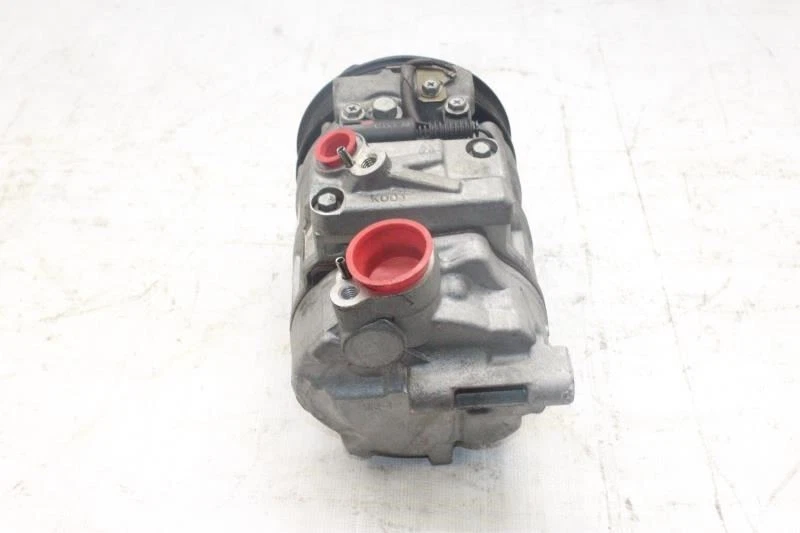 Chrysler Crossfire ZH Roadster #221 2005 compresor de aire acondicionado Foto 3 de 4