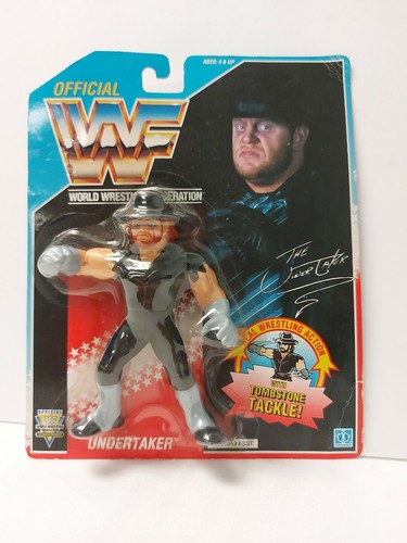 UNDERTAKER FIGURE BLUE CARD WWF WRESTLING 1992 SER...