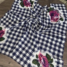 Pink Roses Scarf 31  X 31  Vintage