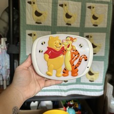 1997 Disney Winnie the Pooh  Tigger Night Light with Crib Mount Decor READ 
