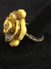 Juicy Couture Vintage Size 7  Pave Set Rhinestone & Yellow Enamel Flower Ring. — photo 3