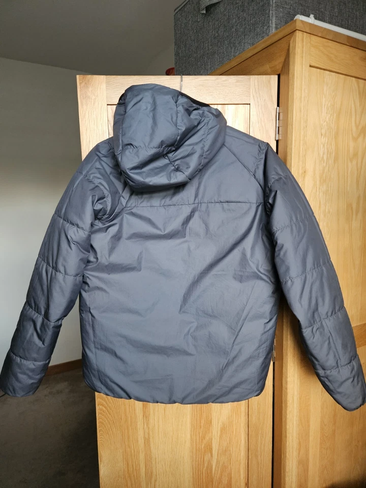 North Face Boys Quilted Reversible Jacket - BNWOT - Image 4 of 4
