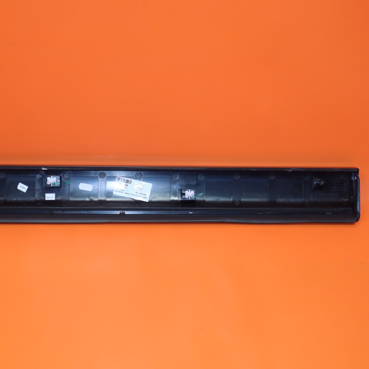 Rolls-Royce Cullinan 2025-2026 Front Right Body molding Black