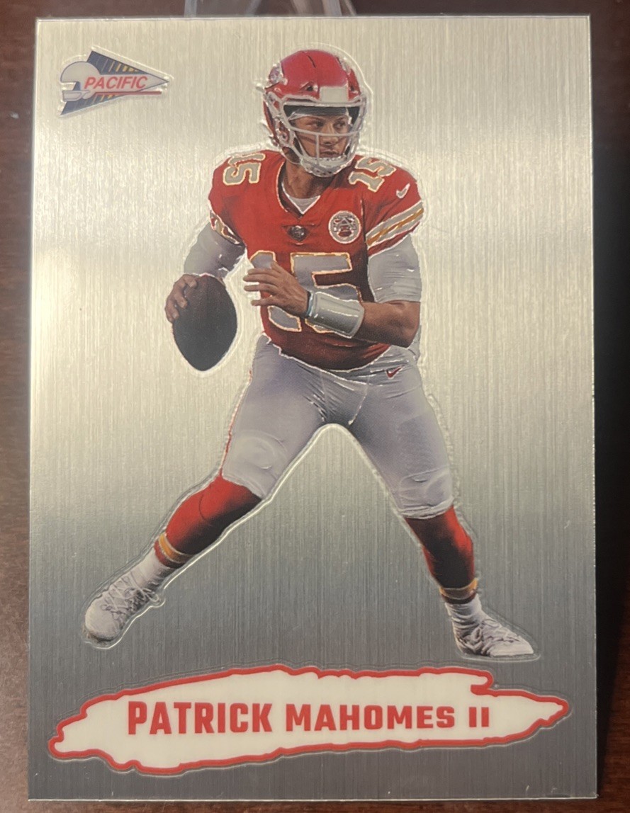 2022 Panini Zenith - 1992 Pacific Patrick Mahomes II #PAC-2 Silver Prizm RARE!