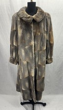 Women  s Vintage Full Length Fur Coat w/ Turn Up Cuffs