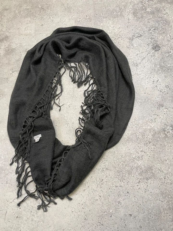 Brunello Cucinelli 女式羊绒/丝绸灰色无限围巾意大利制造 — 第 3/4 张图片