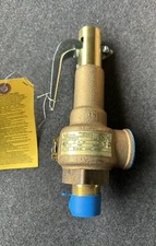 Apollo 19-KFEA-15  19 Series 1" MNPT x 1-1/4" FNPT 484LB/HR SAFETY RELIEF  VALVE
