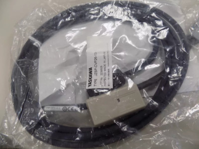 1PCS NEW YASKAWA For Servo Encoder Cable JZSP-CVP26-03-E 3M Free delivery