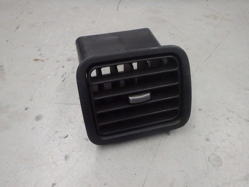 Subaru Forester SG9 STi 2004 Side Dash Air Vent LHS or RHS - 第 1/1 張圖片