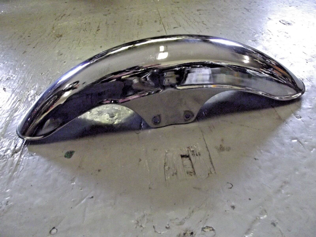 Kawasaki FRONT FENDER 35004 -1047 FITS MANY MODELS KZ550 - KZ1100