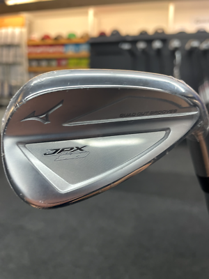 Mizuno JPX 923 Hot Metal GAP WEDGE (GW) ONLY - KBS Tour Lite Mizuno JPX 923 Hot Metal GAP WEDGE (GW) ONLY - KBS Tour Lite