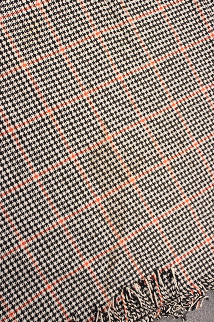 Vintage Woolen Welsh Tapestry Blanket Houndstooth Patterned 380 x 155cm