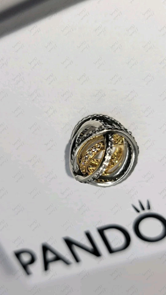 Auténtico Dije Estrella Cruzada Brillante Chapado en Oro Pandora 763590C01 con Caja D65 Foto 2 de 4