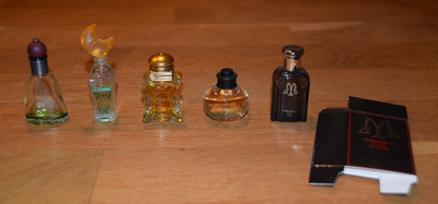 Set / Konvolut aus 5 Miniatur Parfüm / Parfum Flacons, Maxim`s, Gigli, etc.