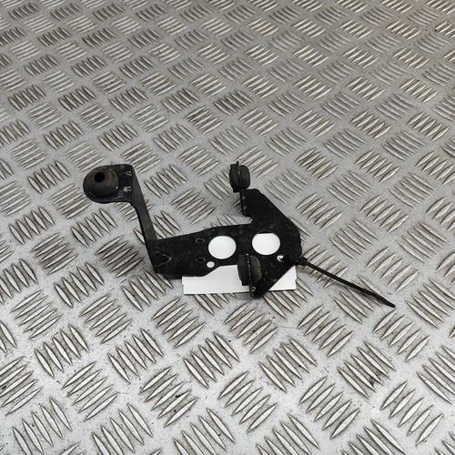 Ford Focus MK3 ABS-Pumpenhalter F1FC-2B389-AA 1.0 Benzin 92KW 2017 31798967