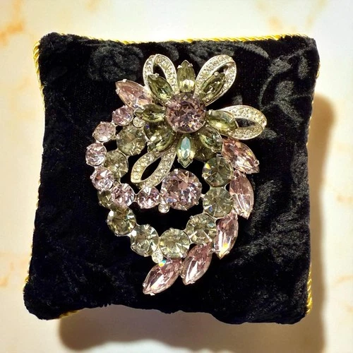 Vtg Eisenberg ICE Signed Swarovski Crystal Floral Spray Silver Tone Brooch 3”
