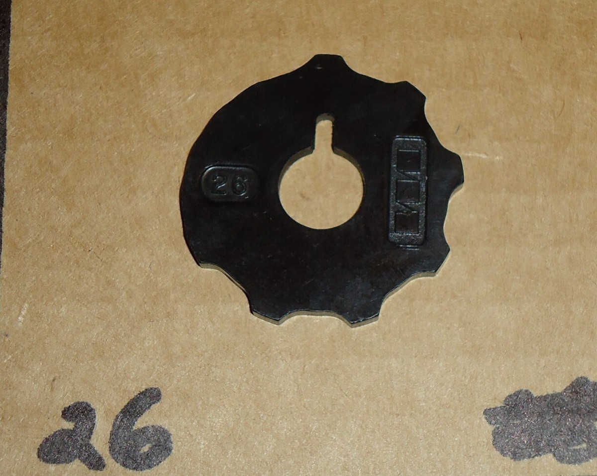 Individual SINGER Flat Cams Fashion Decorative Discs Zig-Zag 306k