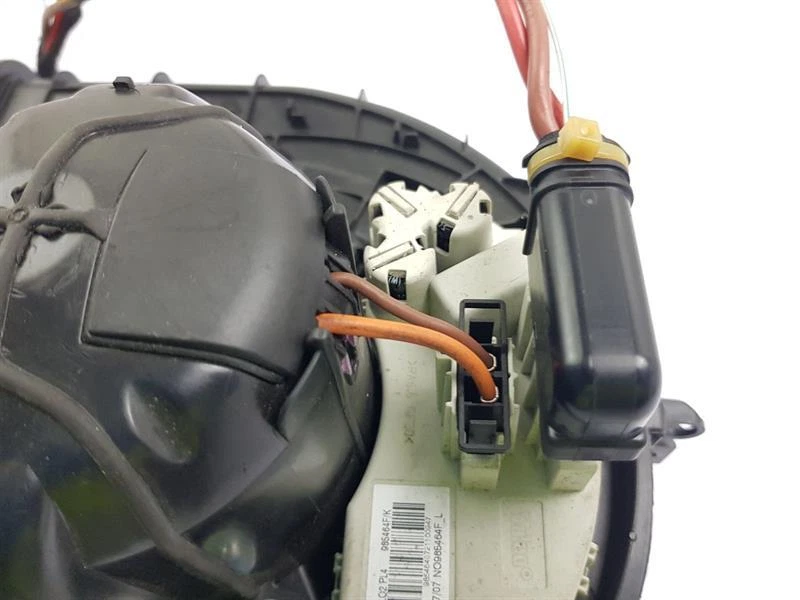 BMW X5 2007 calefactor soplador motor 990878J Foto 2 de 4