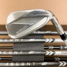 TaylorMade Stealth Women's Irons 7 pc Set 5-PW,AW Graphite Ladies *OPEN BOX 2416
