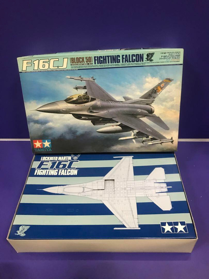 1/32 F-16CJ US Air Force Rocky Fighting Falcon Block50 Plastic Kit