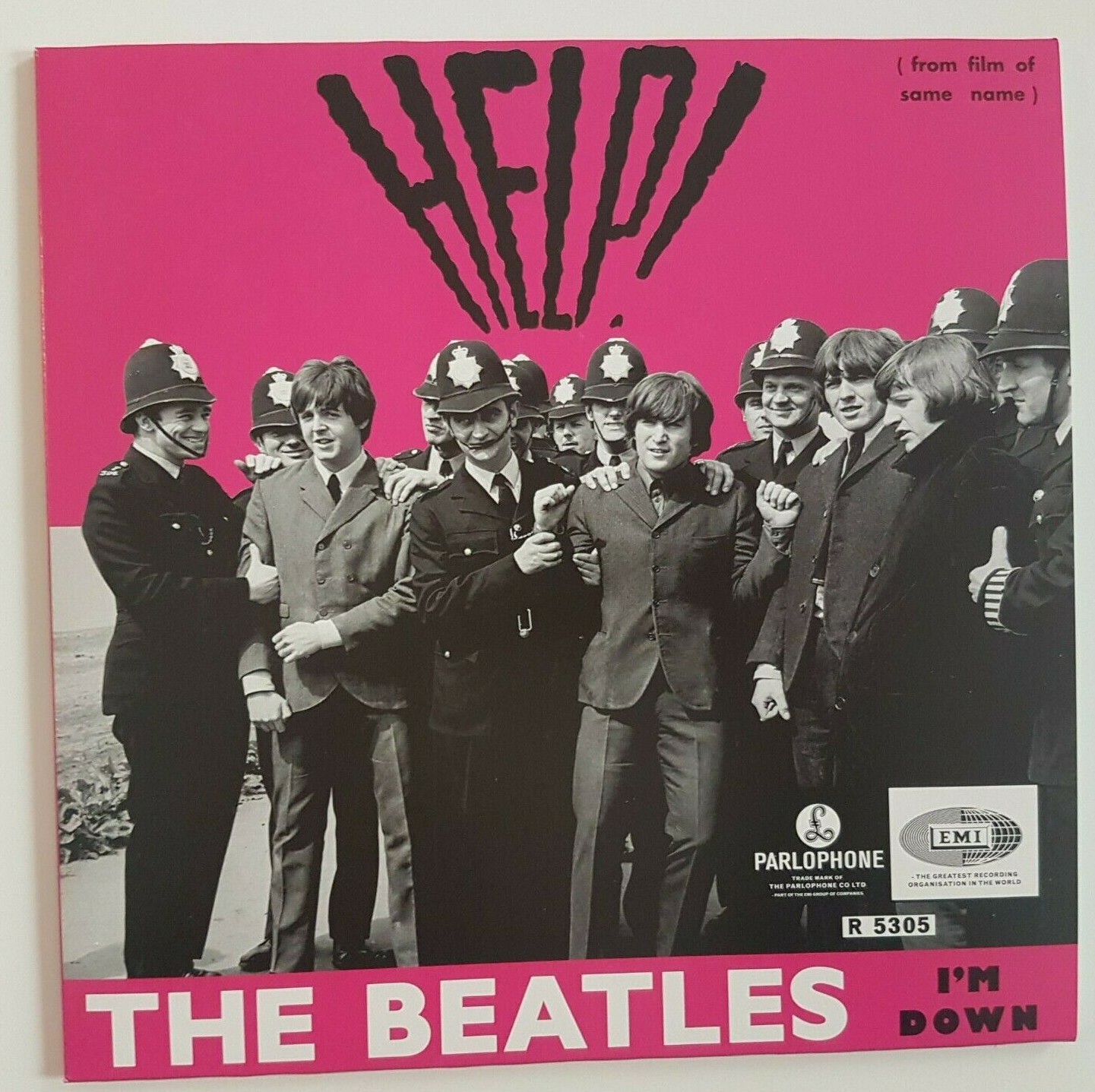 Foto 1 di 3