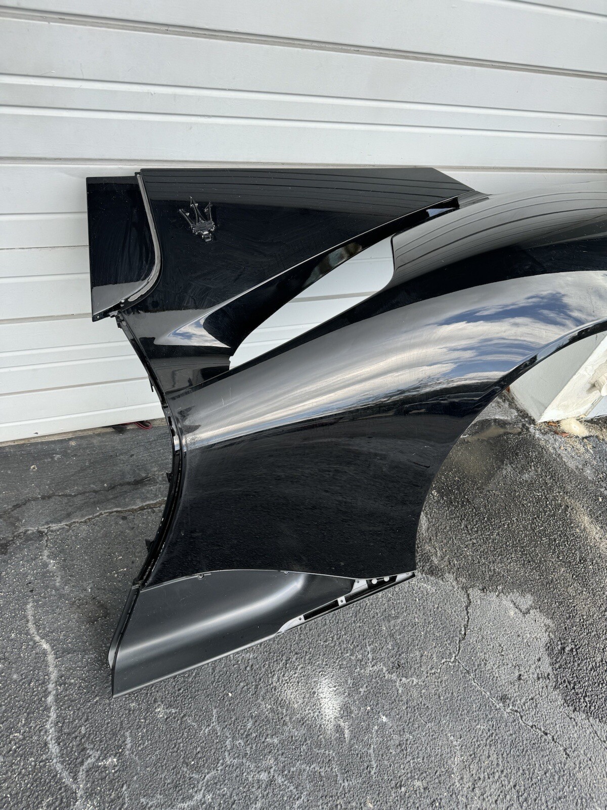 Maserati MC20 Left Rear Fender Quarter Panel #2070