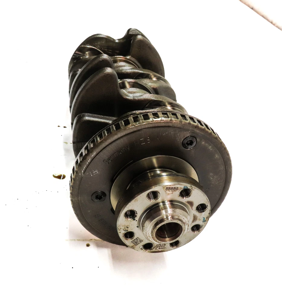 Audi Q3 (8U) 2016 2,0 L turbo (CCTA) cigüeñal del motor cigüeñal Foto 4 de 4