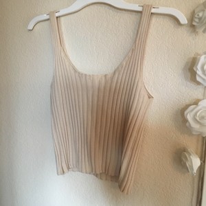 pastel yellow crop top