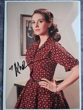 ALISON BRIE Originalautogramm (20x30) Mad Men