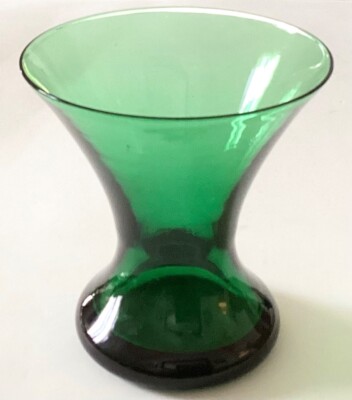 Vintage Emerald Green Hand-Blown Thick Art Glass Vase Decoration-Very Nice