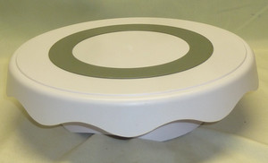 Wilton High & Low Lazy Susan Cake Decorating Pie Dessert Turntable White EUC