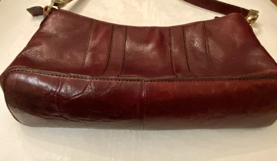 Bolso de hombro Etienne Aigner de cuero sangre de buey correa herrajes dorados antiguos Foto 4 de 4