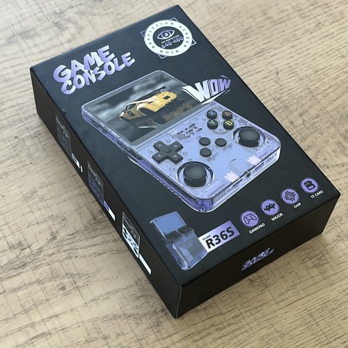 Consola de juegos retro emulador portátil R36S 64 GB con 15.000+ juegos - NEGRA - Imagen 5 de 5