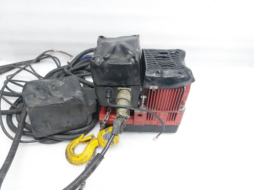 ALZAMIENTO DE CADENA ELÉCTRICO CA 5025 CARLSTAHL CRAFTSMAN USADO VELOCIDAD DE CADENA: 8/2 CA5025 Foto 4 de 4