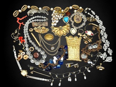 39pc Wearable & Repair Job Lot Antique Victorian Coral Glass Gold Filled Jewelry