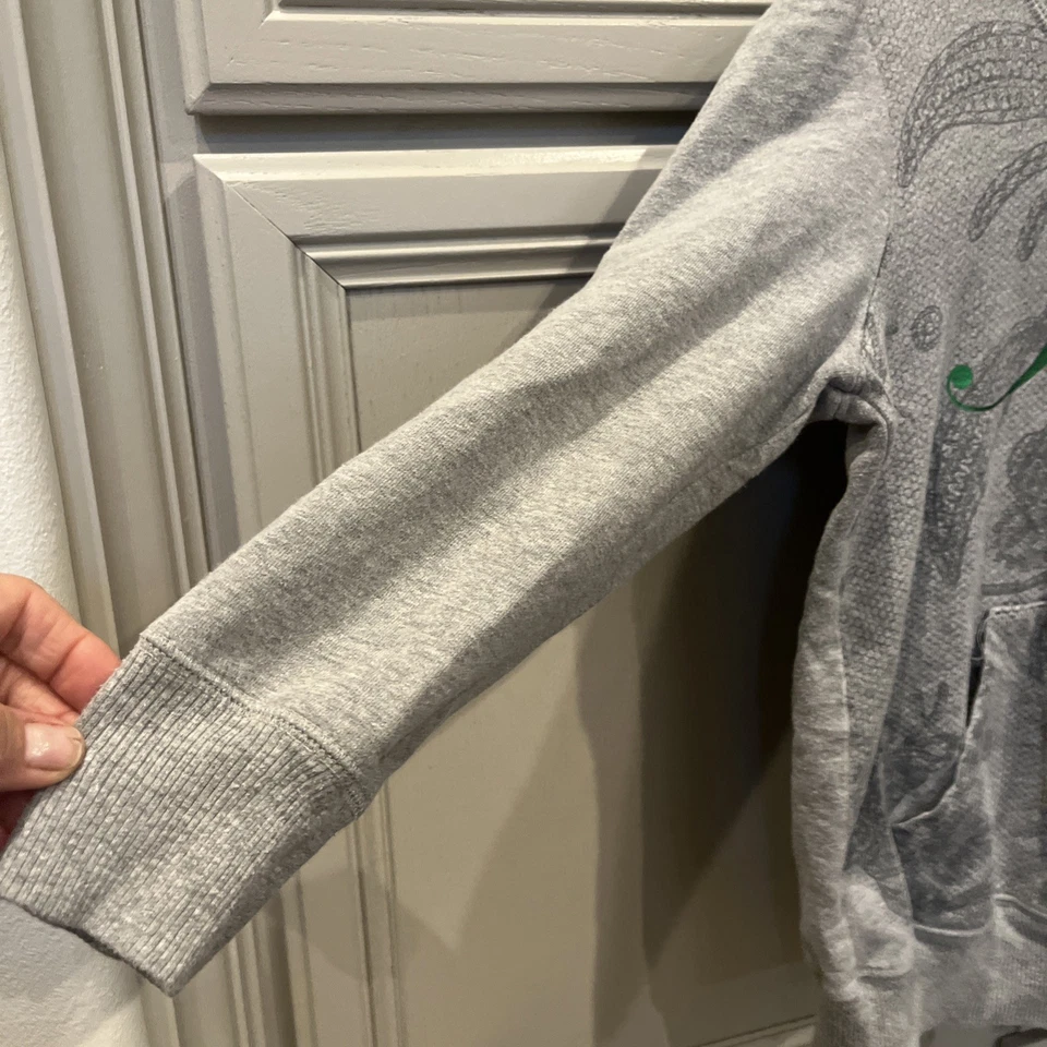 Women’s Juicy Couture Hoodie pullover Long Sleeve Gray/Green Sweatshirt Size S - Image 3 of 4