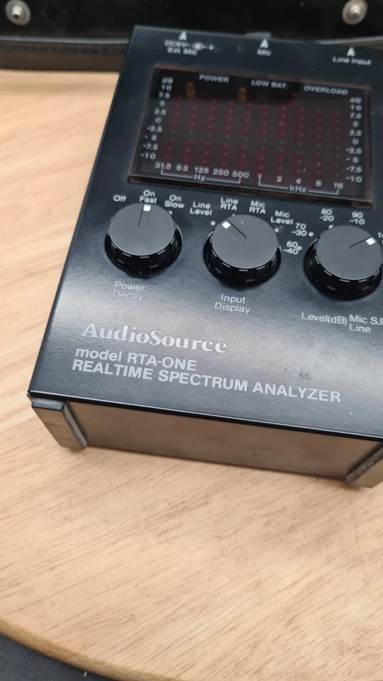 AUDIOSOURCE RTA ONE REALTIME SPECTRUM ANALYZER - Working + Wires, Box & Instruct - Image 3 of 4