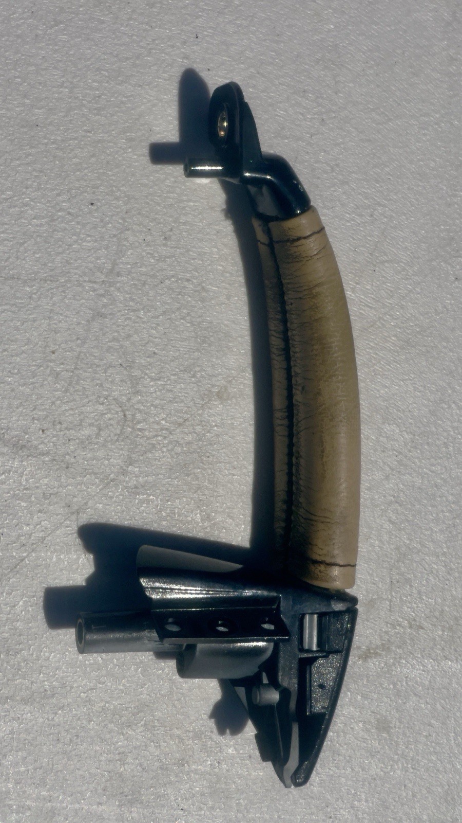 Maserati GranTurismo 2008-2019 Front Left Door release handle