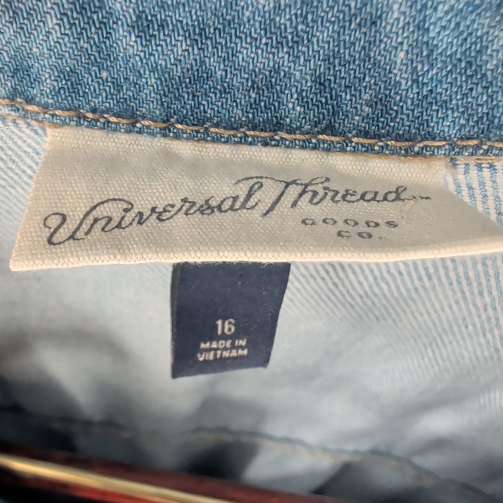 Universal Thread Adjustable Long-Sleeve Medium Wa… - image 6