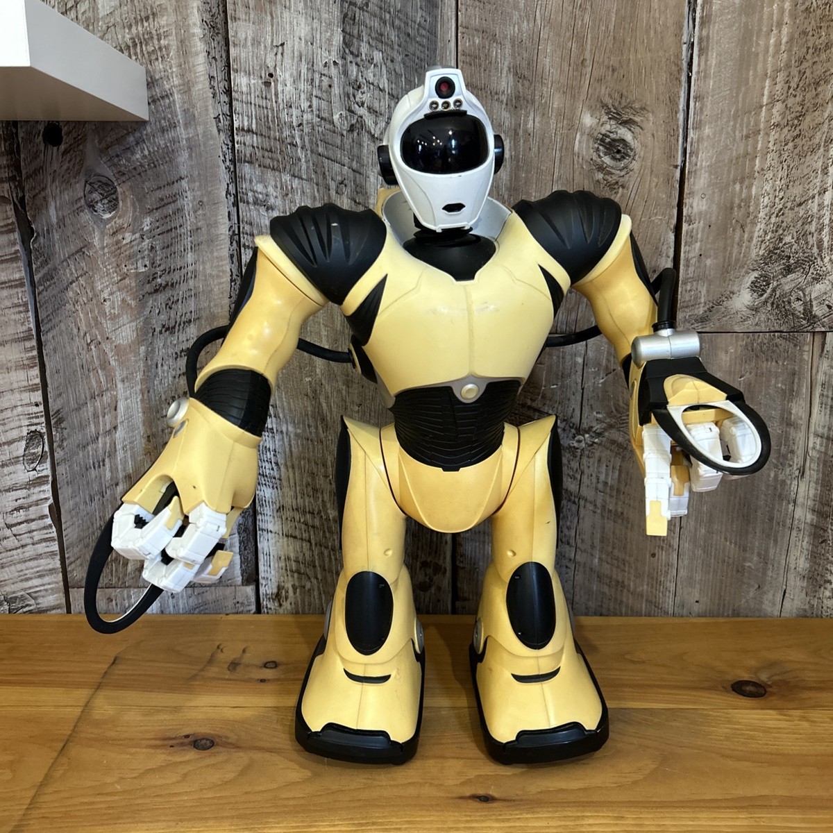 【専用】ロボサピエン WowWee Robosapien 二足歩行 ラジコン Amazon.com: WowWee Robosapien Remix - 4 Robots in 1 - with 4