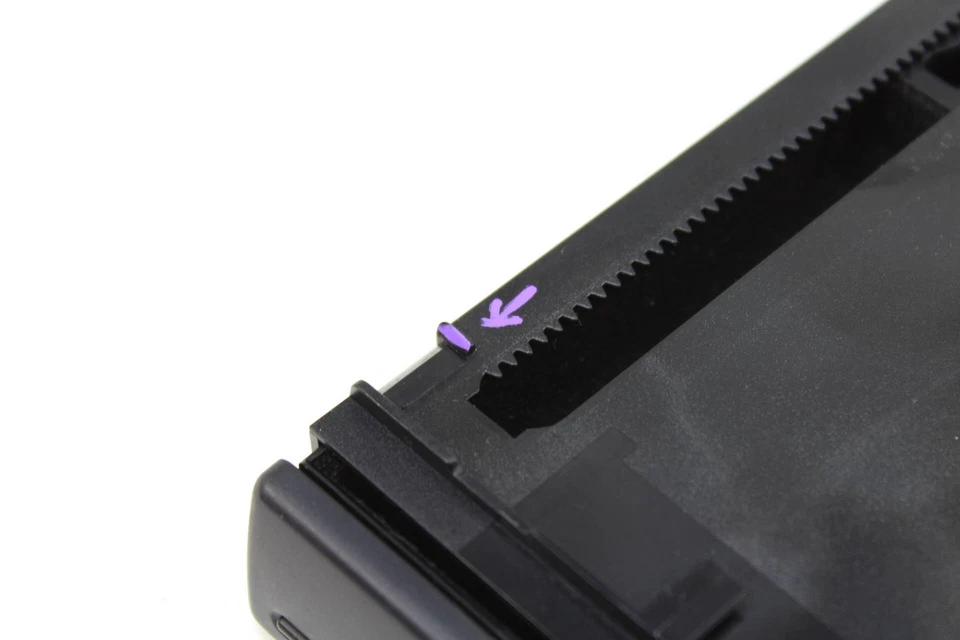 AUDI S4 2005-2009 - BANDEJA DE TABLERO CONVERTIBLE DERECHA / CONTENEDOR DE ALMACENAMIENTO 8H2941561A Foto 2 de 4