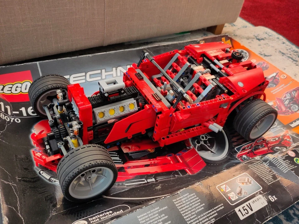 LEGO Technic 8070 Supercar, photo 2 of 5